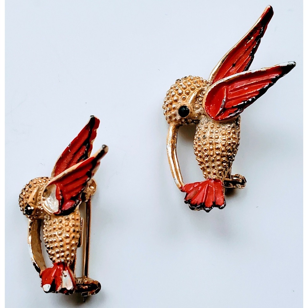 Vintage Red Winged Hummingbird Round Hinged Safety Catch Fastener Pins/Brooches‎